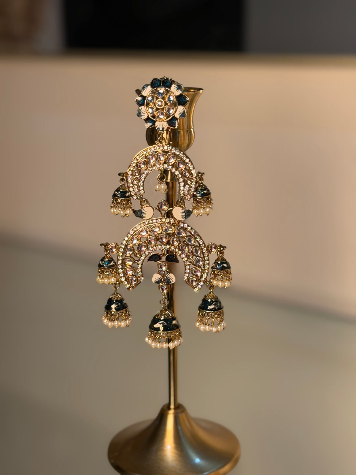 Esha Jhumka Taana Earrings