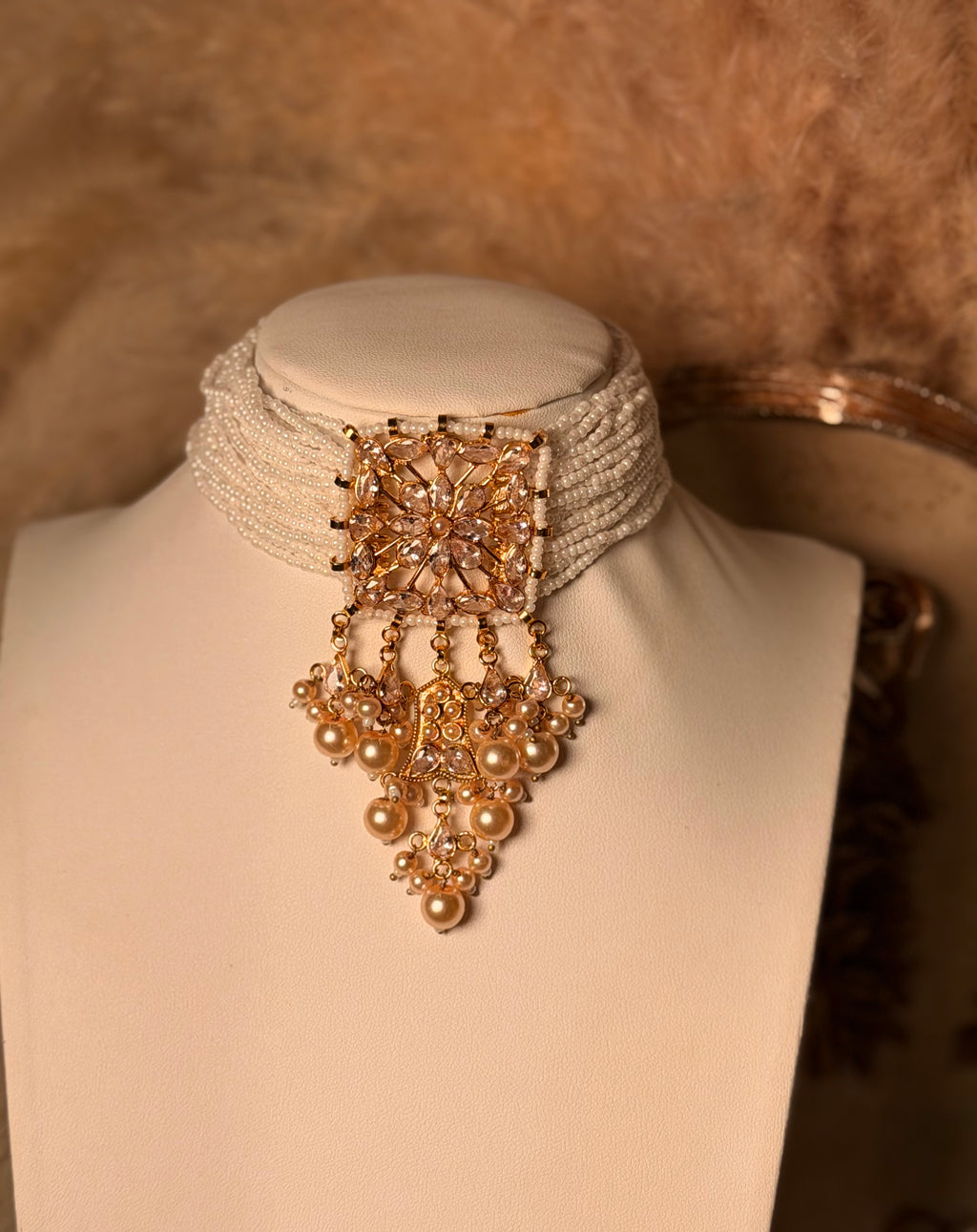 Ramisa Choker Set