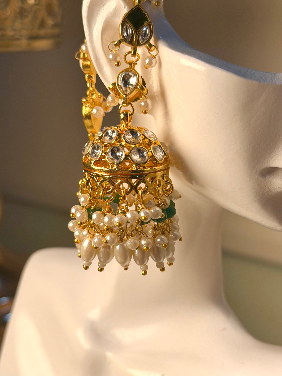 Anaya Jhumka