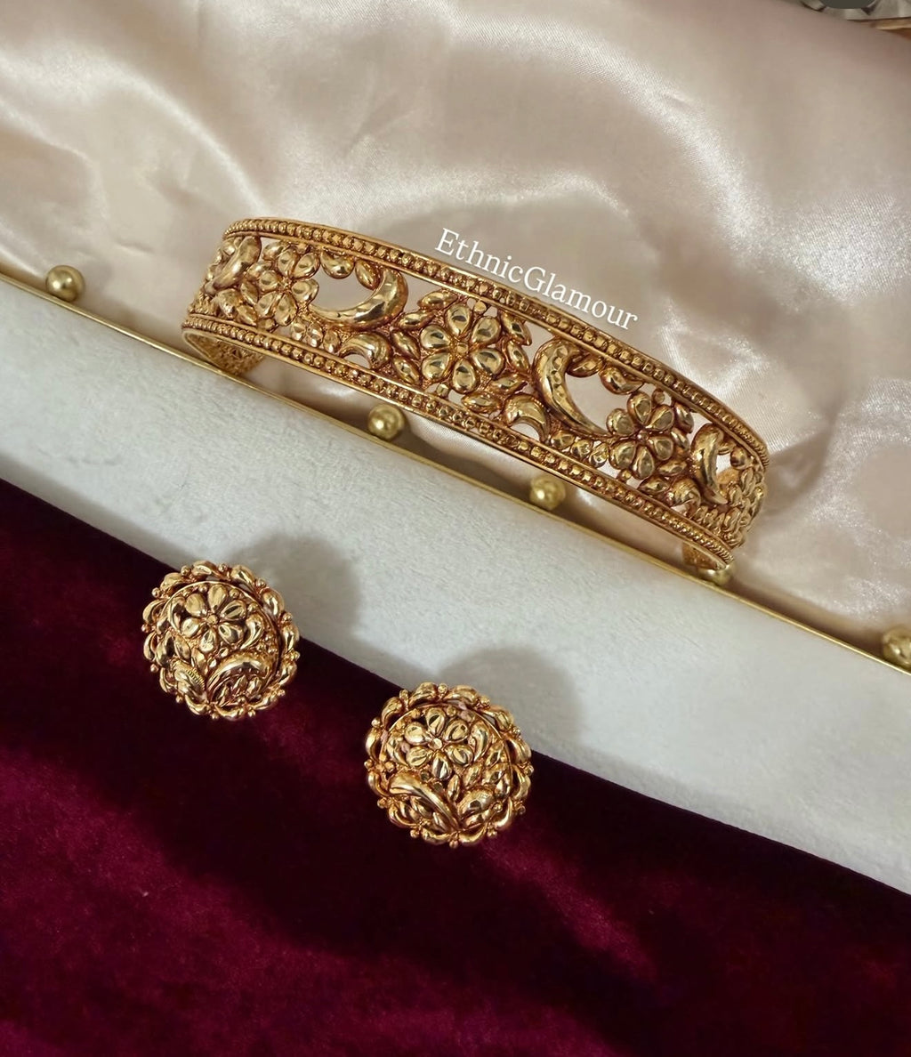 Jiya Choker