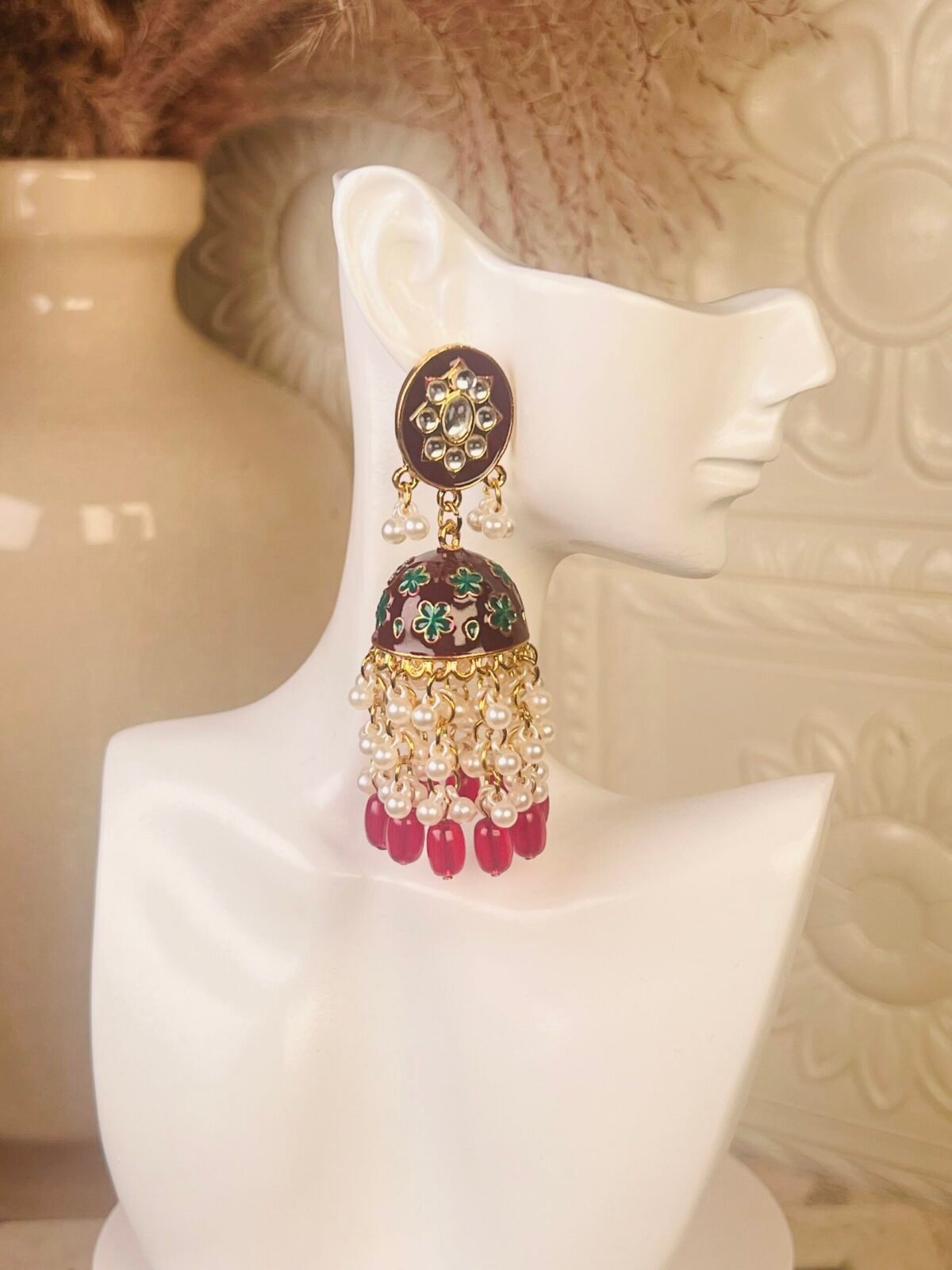 Kundan chandelier earrings – affordable South Asian jewelry – top view Kundan chandelier earrings – budget party wear jewelry – close-up