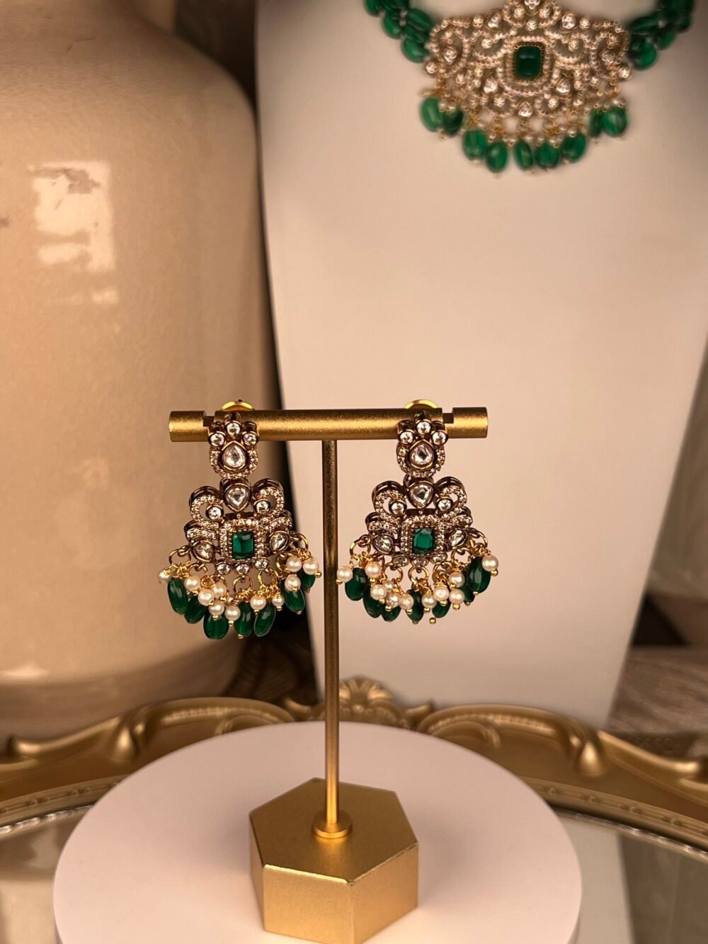 Pearl and Gold necklace set – affordable bridal jewelry – front view, Kundan jhumkas – affordable South Asian jewelry – wedding collection – front view