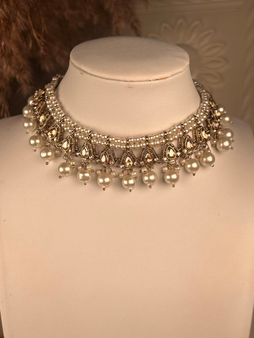 Pearl and Gold necklace set – affordable bridal jewelry – front view, Kundan jhumkas – affordable South Asian jewelry – wedding collection – front view