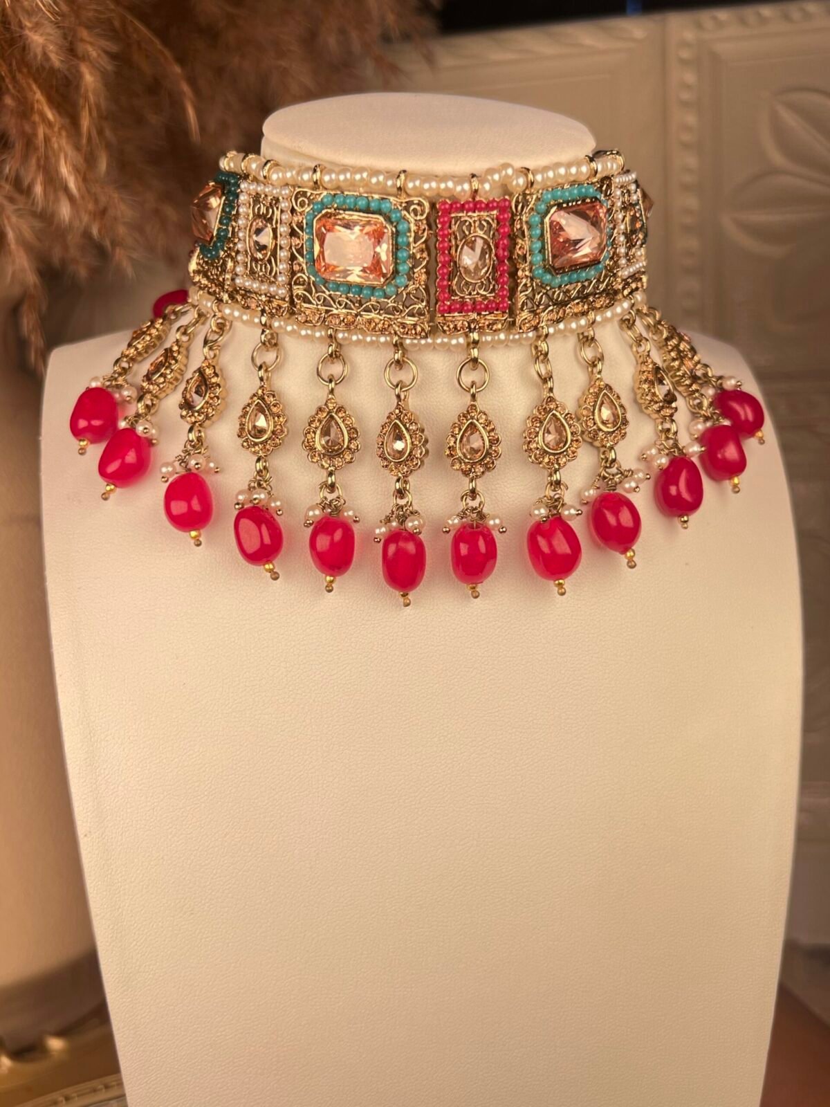 Gold & Pearl Polki Jhumkas – Multicolored – South Asian jewelry – Wedding accessory,Gold Polki Bridal Necklace Set – Multicolored – South Asian jewelry – Top view, Kundan Polki Necklace with Earrings – Multicolored – South Asian jewelry – Side angle, Rose Gold Earrings – South Asian jewelry – Traditional design Rose Gold Earrings – South Asian jewelry – Close-up angle