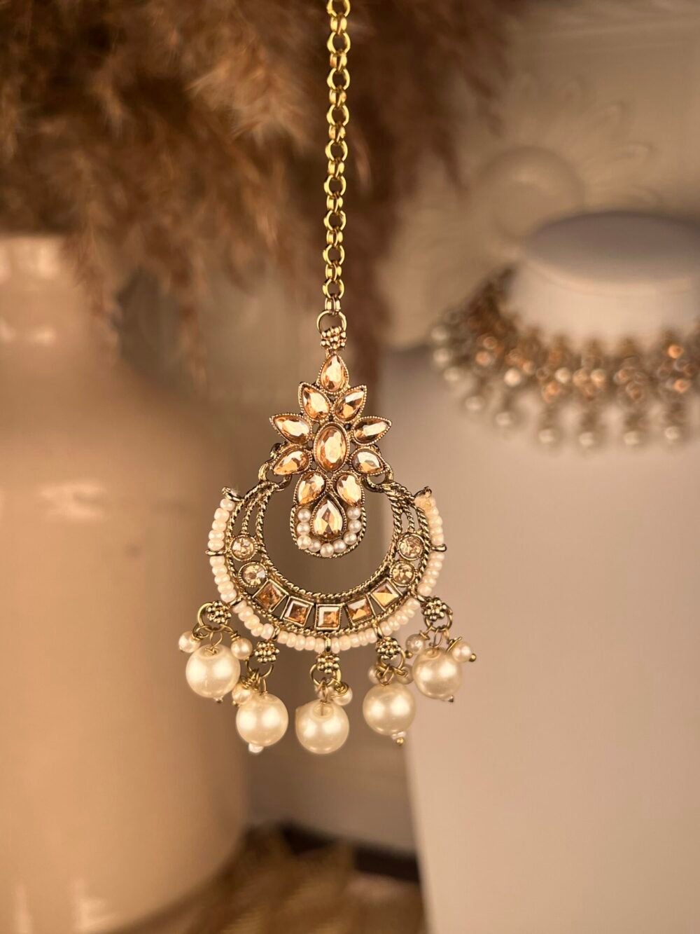 Gold & Pearl Polki Jhumkas – Multicolored – South Asian jewelry – Wedding accessory,Gold Polki Bridal Necklace Set – Multicolored – South Asian jewelry – Top view, Kundan Polki Necklace with Earrings – Multicolored – South Asian jewelry – Side angle, Rose Gold Earrings – South Asian jewelry – Traditional design Rose Gold Earrings – South Asian jewelry – Close-up angle