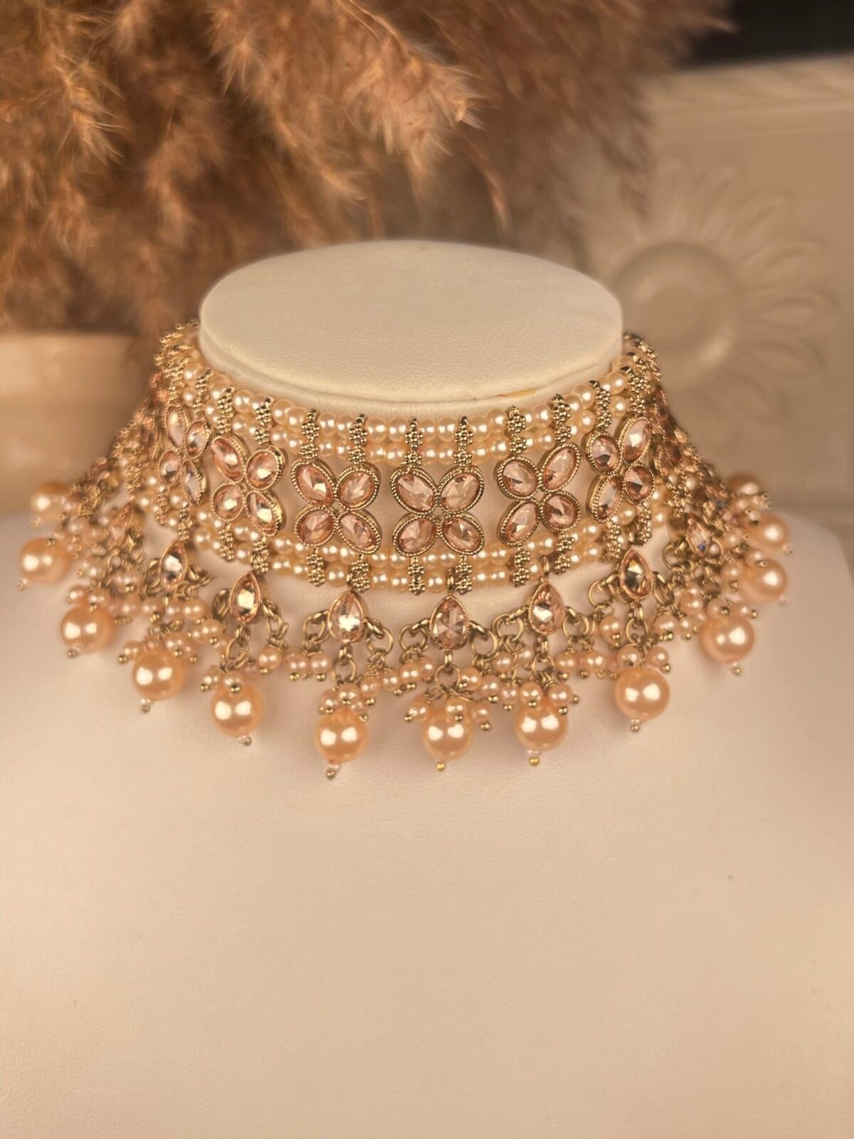 Gold Bridal Necklace Set – South Asian jewelry – Top view, Silver Pearl Bridal Set – South Asian jewelry – Front view