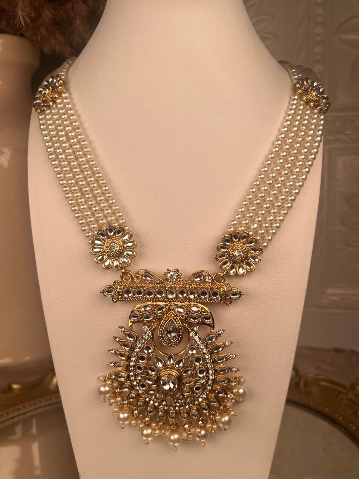 Pearl and Gold necklace set – affordable bridal jewelry – front view, Kundan jhumkas – affordable South Asian jewelry – wedding collection – front view