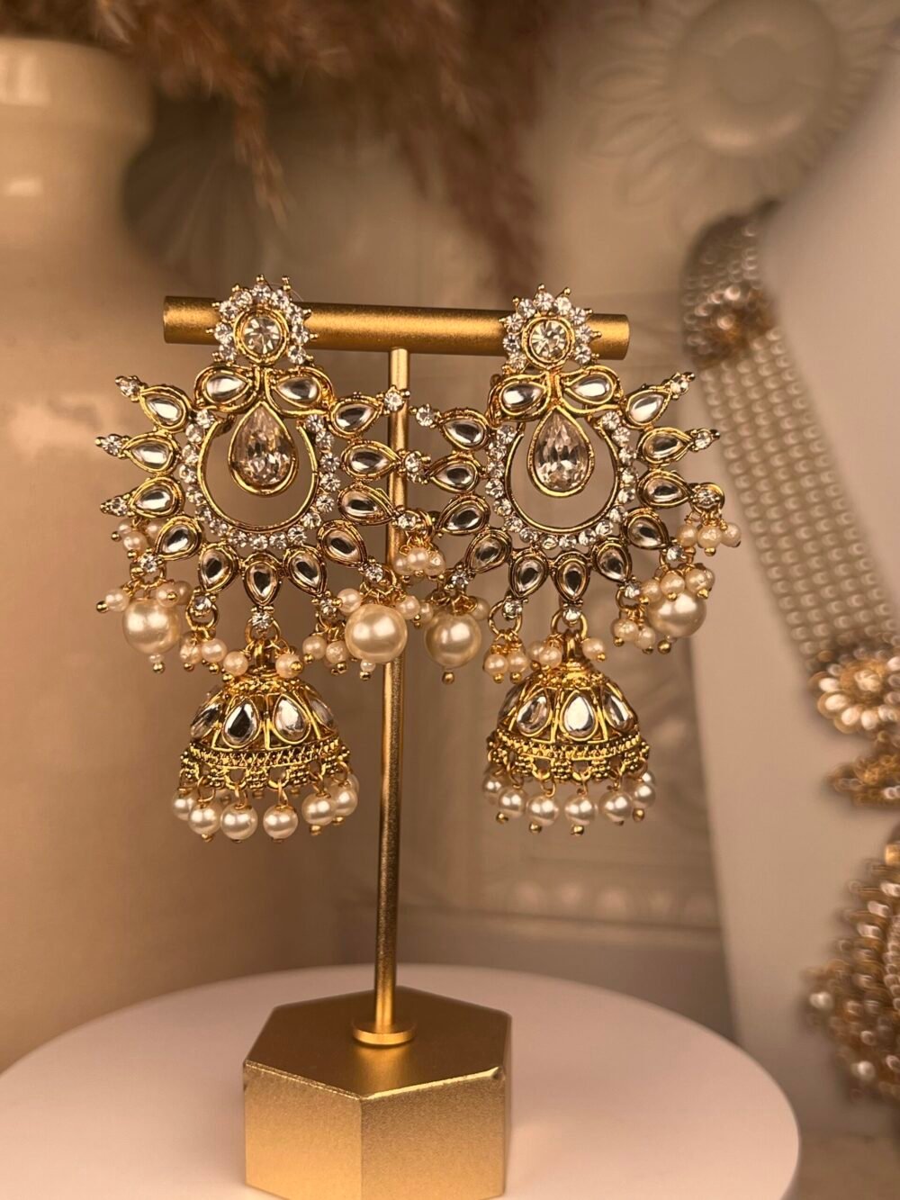 Pearl and Gold necklace set – affordable bridal jewelry – front view, Kundan jhumkas – affordable South Asian jewelry – wedding collection – front view