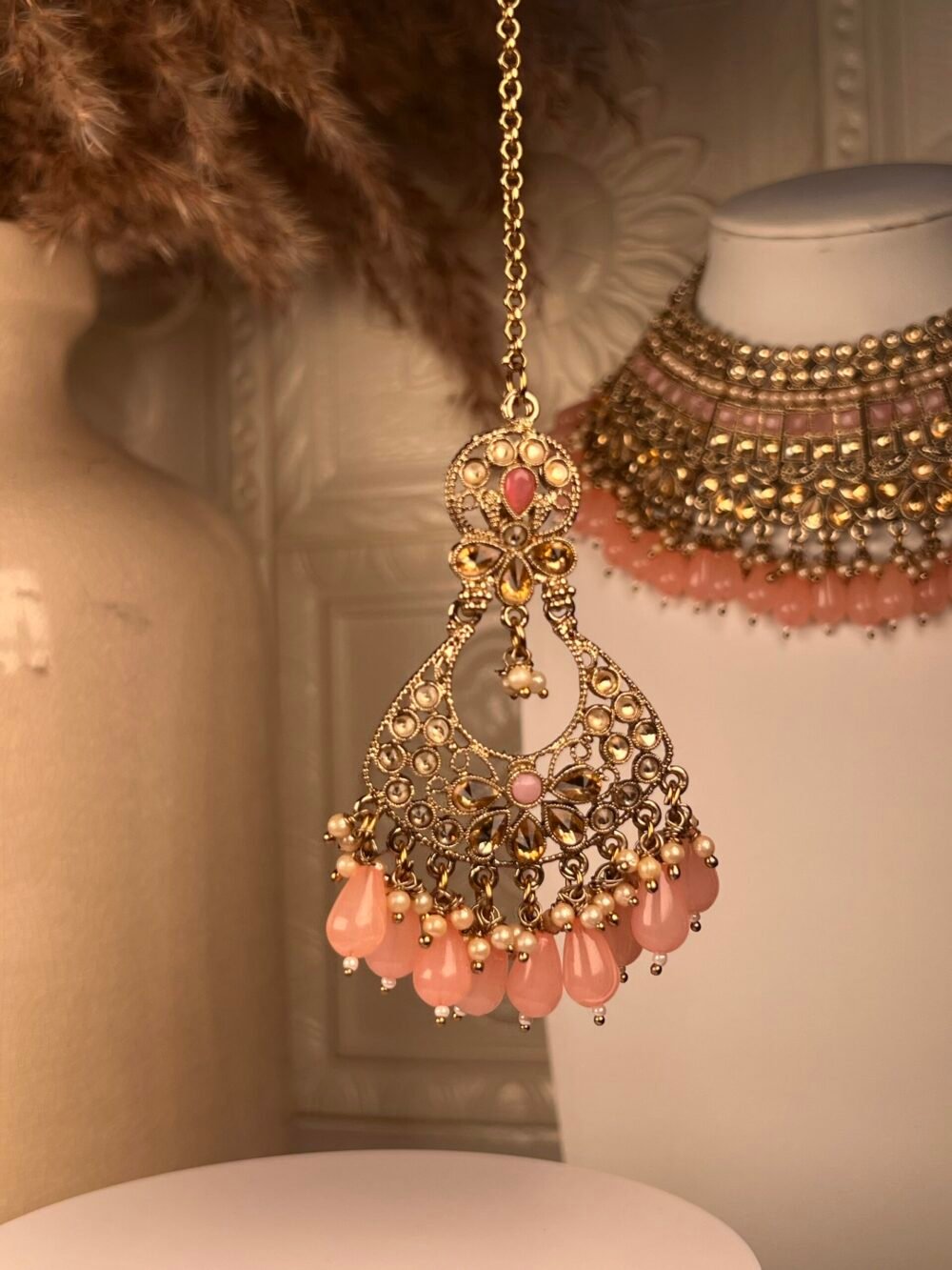 Kundan & Pearl Necklace Set – South Asian jewelry – Side angle