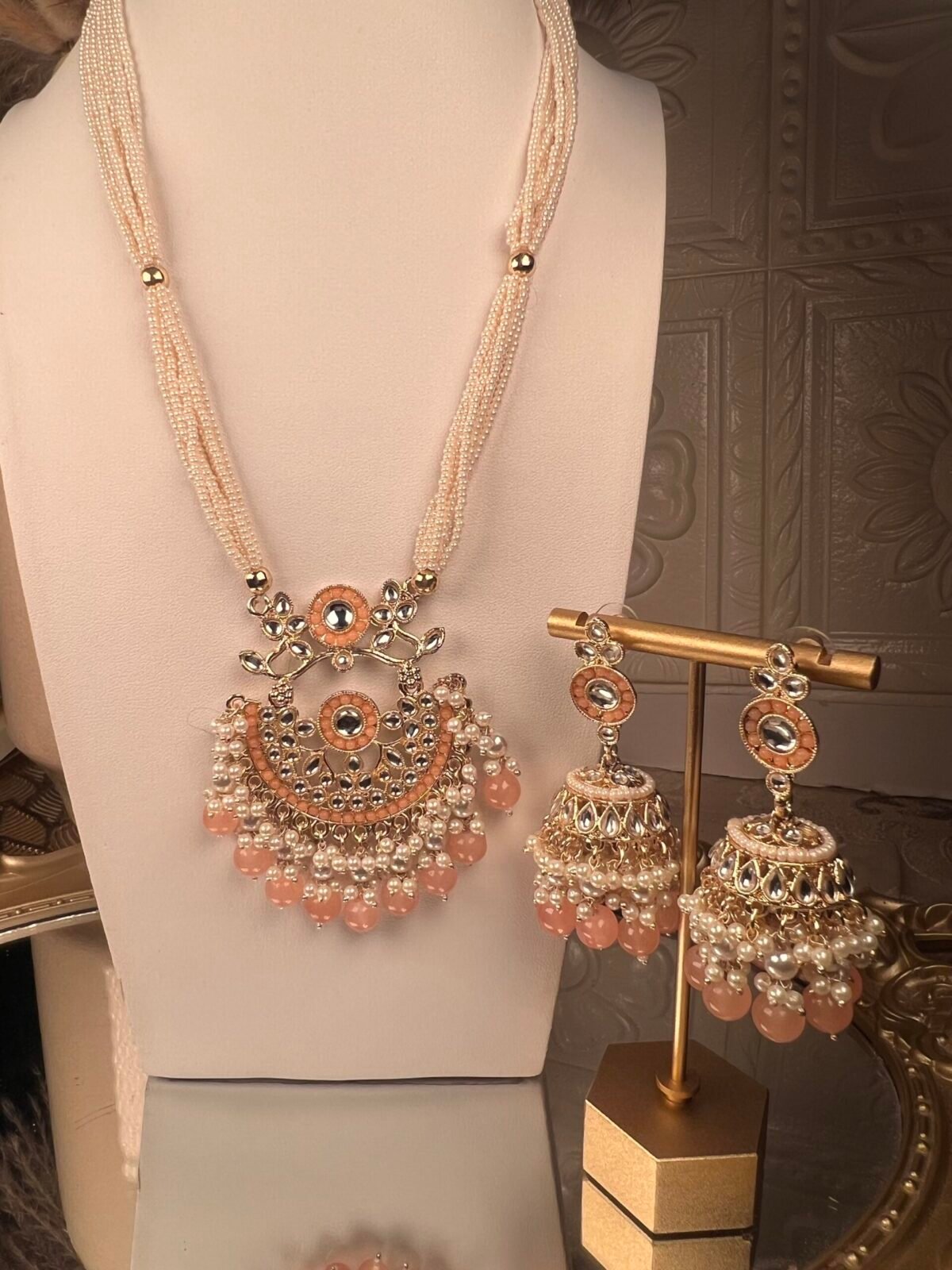 pink and Gold Mirror-Worked Necklace Set – South Asian jewelry – Traditional design