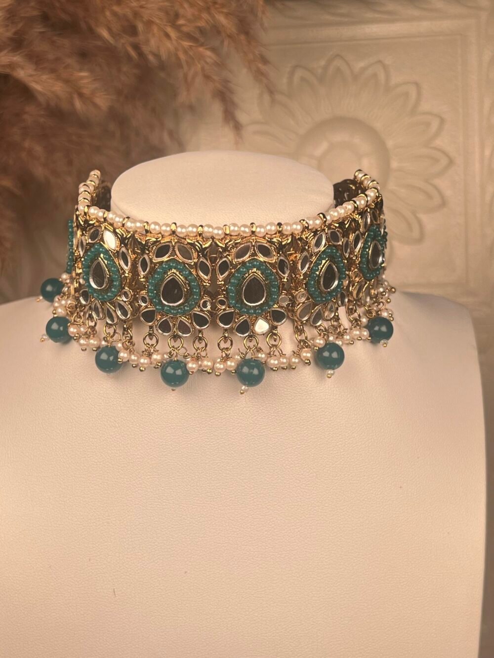 Multi-Stone Mirror-Worked Necklace Set – South Asian jewelry – Bridal accessory
