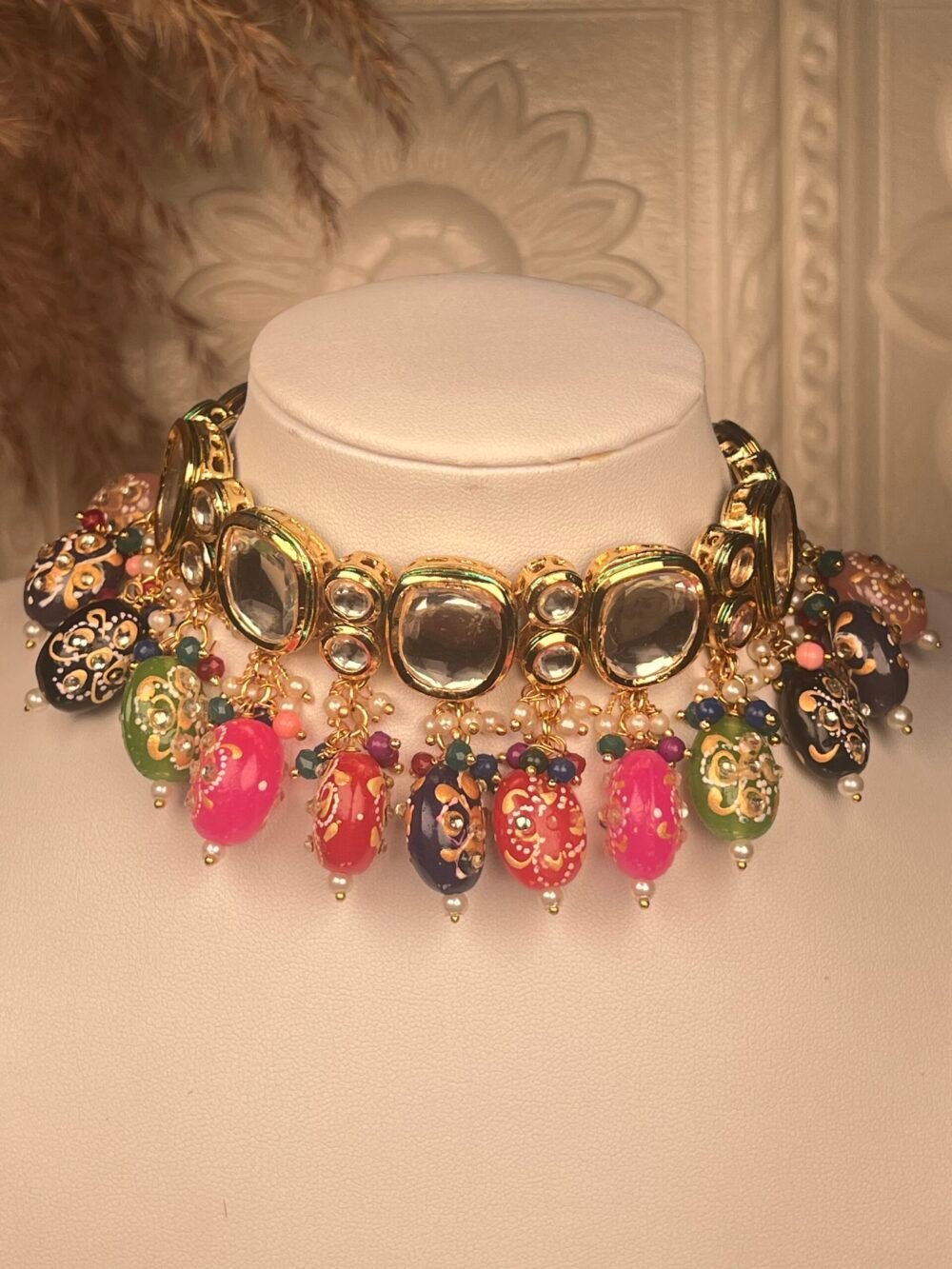 Kundan & Pearl Necklace Set – South Asian jewelry – Side angle